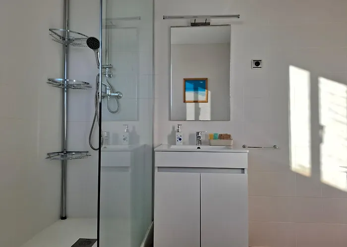 Alltravel Seaview Apartment *